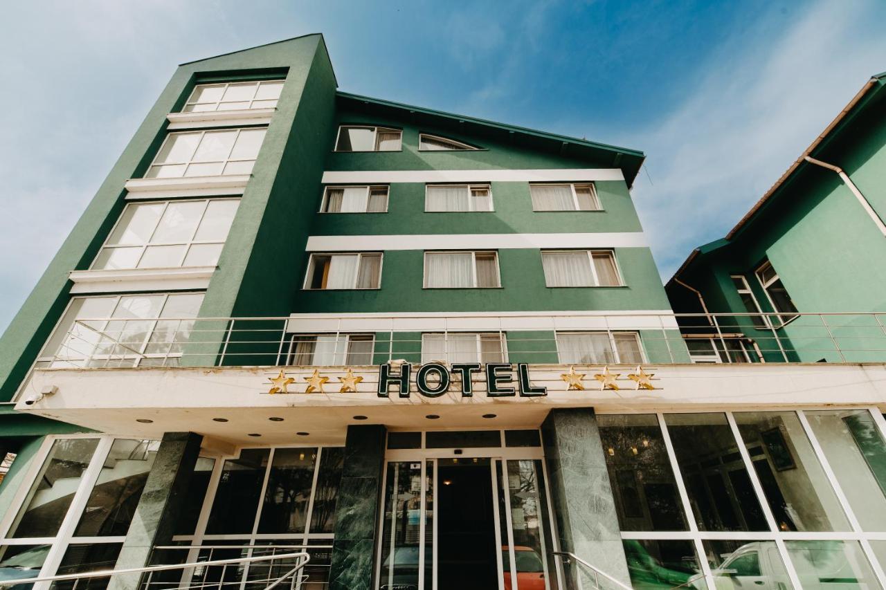 Hotel Atlantis Tulcea Eksteriør billede
