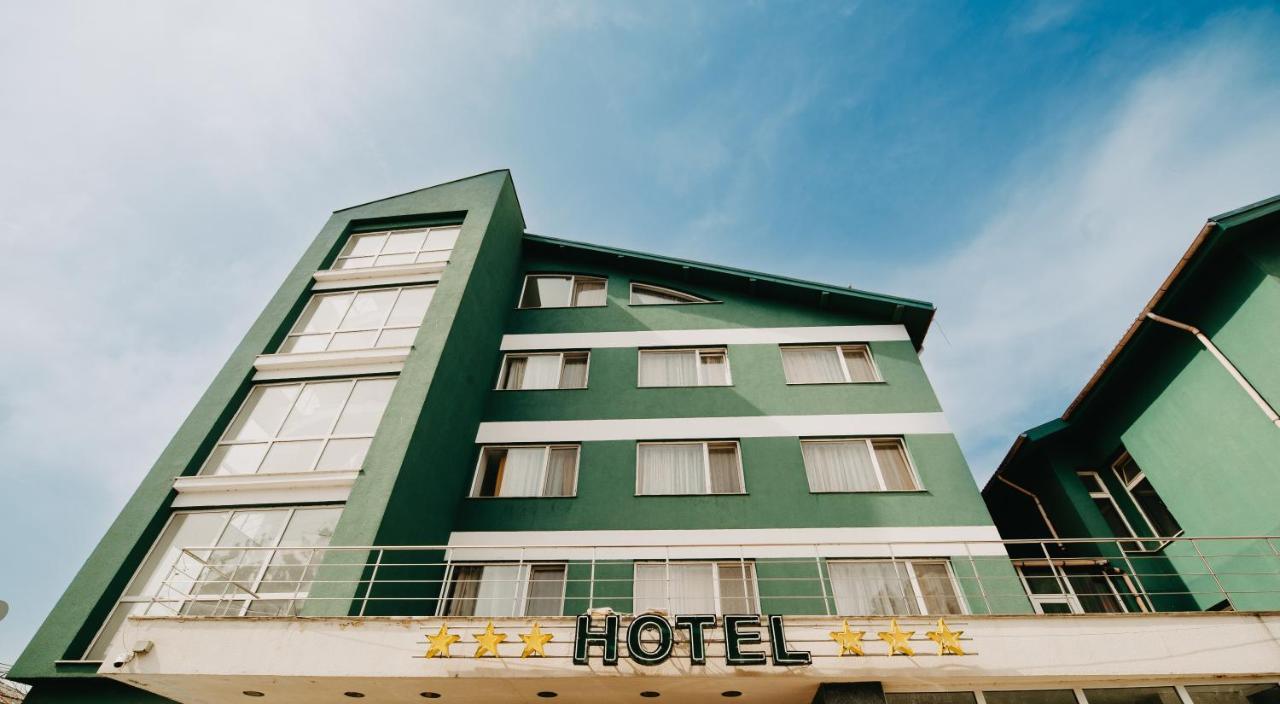 Hotel Atlantis Tulcea Eksteriør billede
